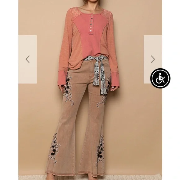 Pol Floral Mesh Back Top - Picture 4 of 9